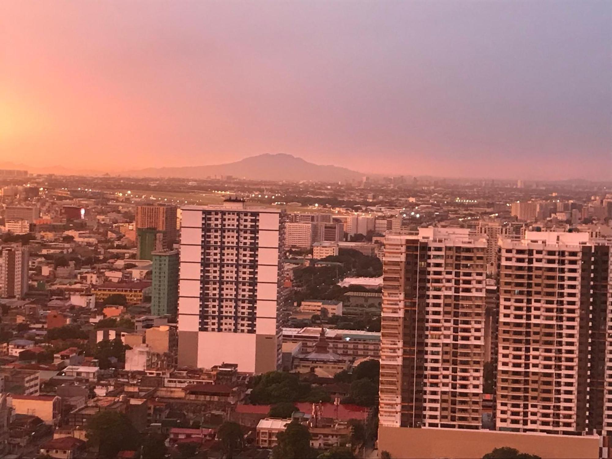 Beautiful 1Bed Condo Nr Airport, Moa, Makati, Bay Манила Екстериор снимка