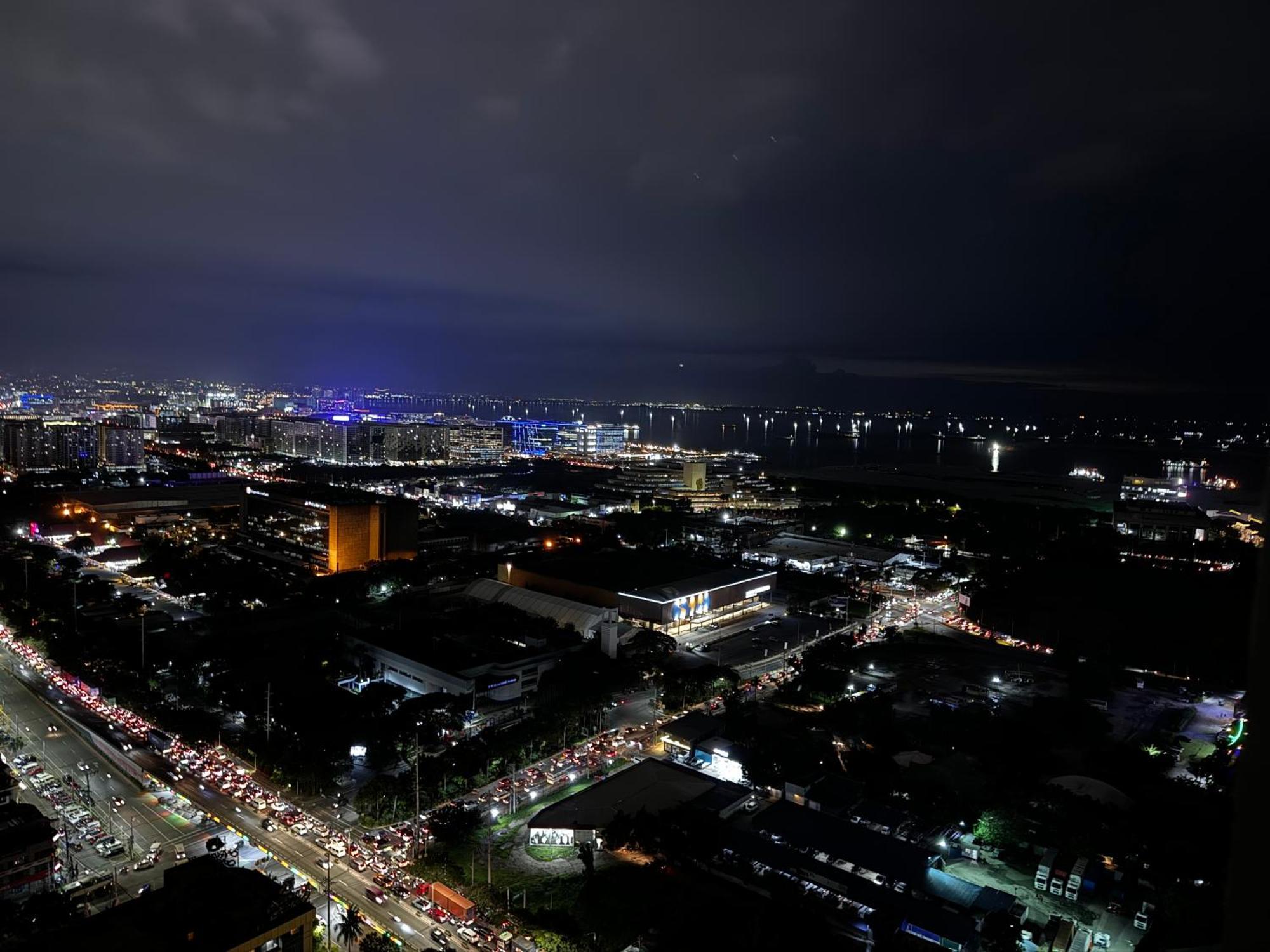 Beautiful 1Bed Condo Nr Airport, Moa, Makati, Bay Манила Екстериор снимка