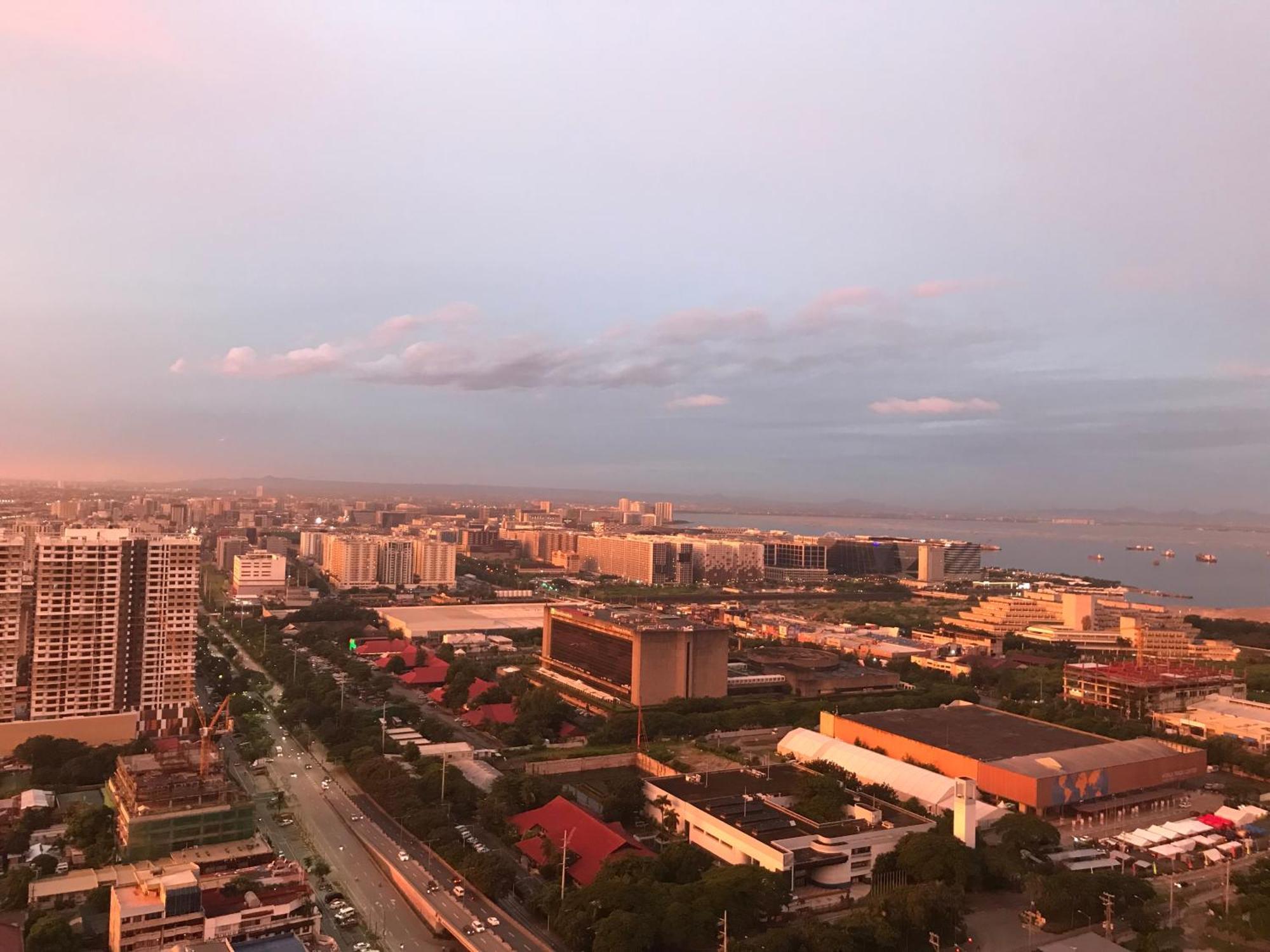 Beautiful 1Bed Condo Nr Airport, Moa, Makati, Bay Манила Екстериор снимка